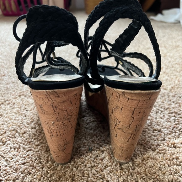 Madden Girl Wedges - Picture 2 of 3